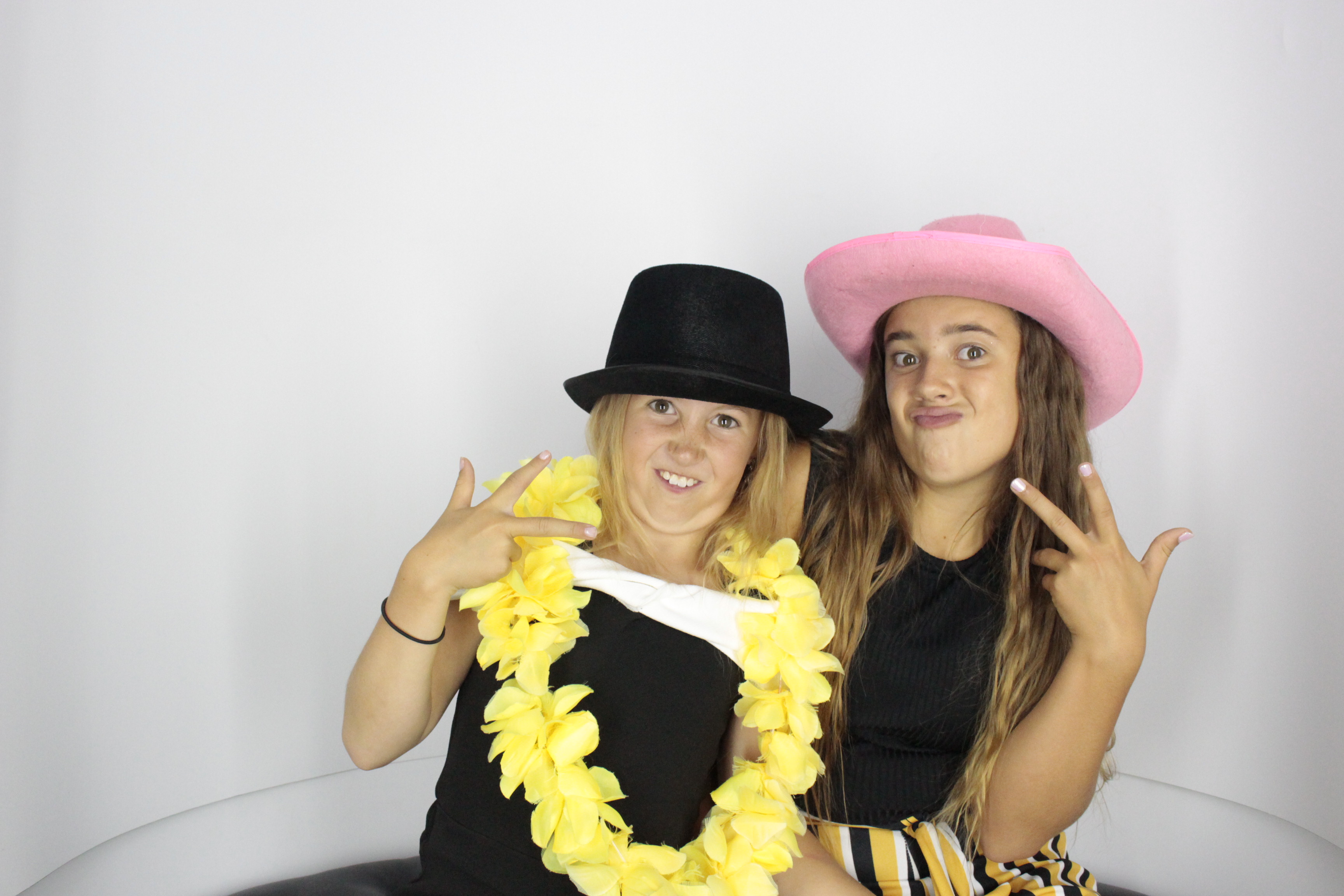  Heather & Daniel's Wedding | View more photos from the event at gallery.myphotoboothexperience.co.uk/u/MyPhotoBoothExperienceLtd/Heather-Daniels-Wedding